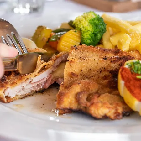 ホテル ランドリンズ ファミリエンリゾート 3*