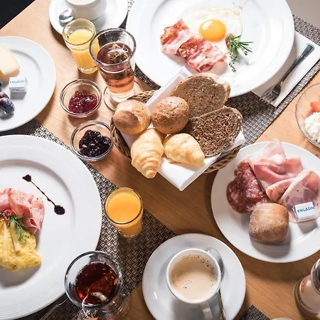 Ξενοδοχείο Randolins Familienresort 3*