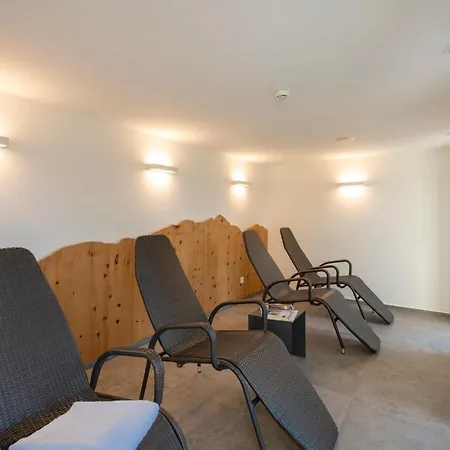 מלון Randolins Familienresort סנט מוריץ