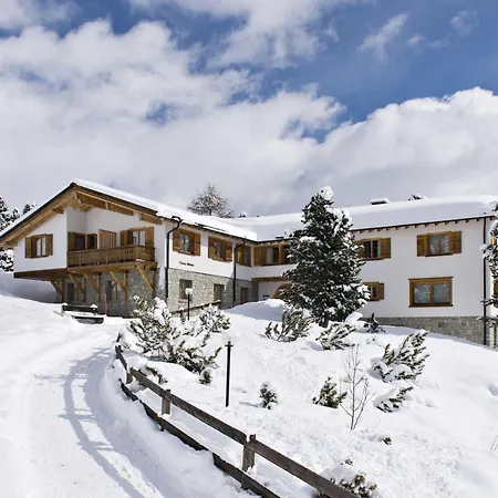 Randolins Familienresort מלון 3*