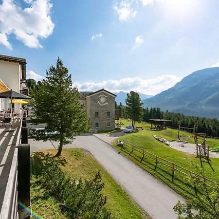 Randolins Familienresort Отель