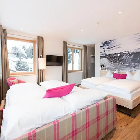 Randolins Familienresort Отель 3*