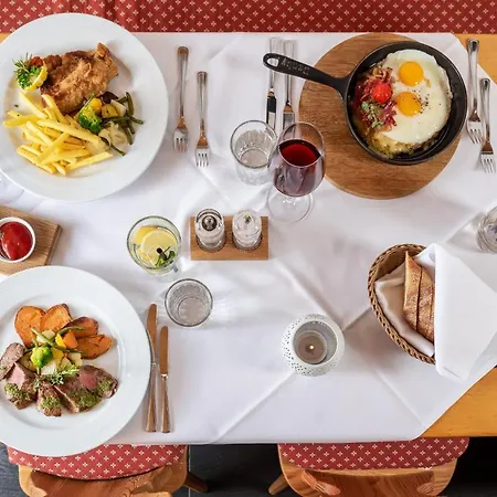Randolins Familienresort Отель 3*