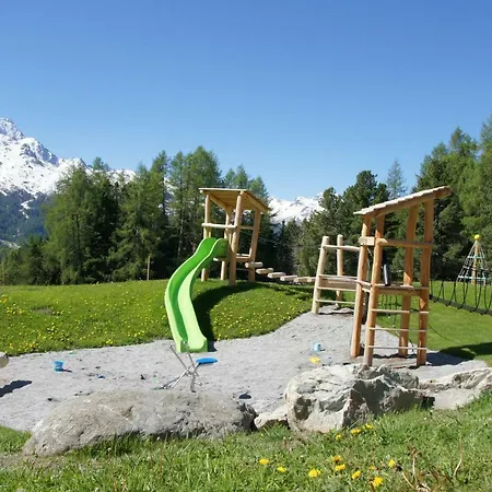 Отель Randolins Familienresort